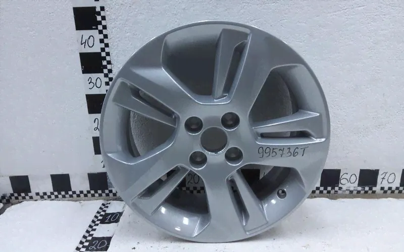 Диск колеса литой Lada X-Ray R16-0