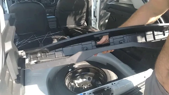 как снять задние спинки сиденья Лада Хрей Кросс LADA XRAY CROSS CVT вариатор