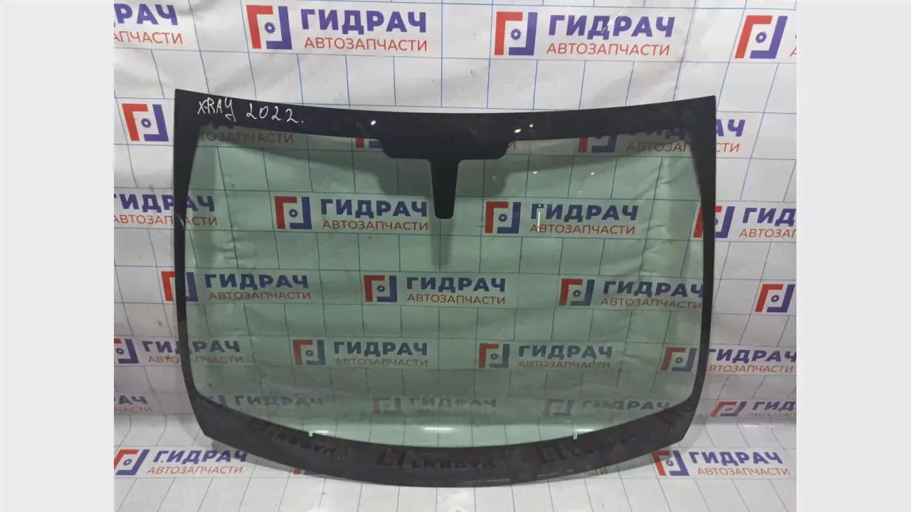 Стекло лобовое Lada X-Ray Cross 727129727R.-0